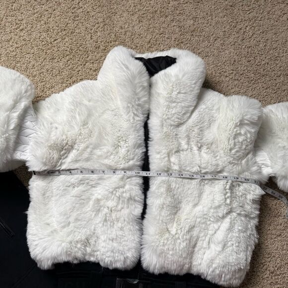 Goldbergh Lieke Ski Suit NWT US 6 Women’s Jumpsuit Faux Fur White Black - Picture 10 of 14